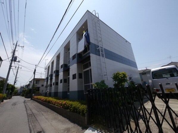 レオパレスアイランドIIの物件外観写真